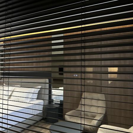 Hotel Liss Lezhë エクステリア 写真