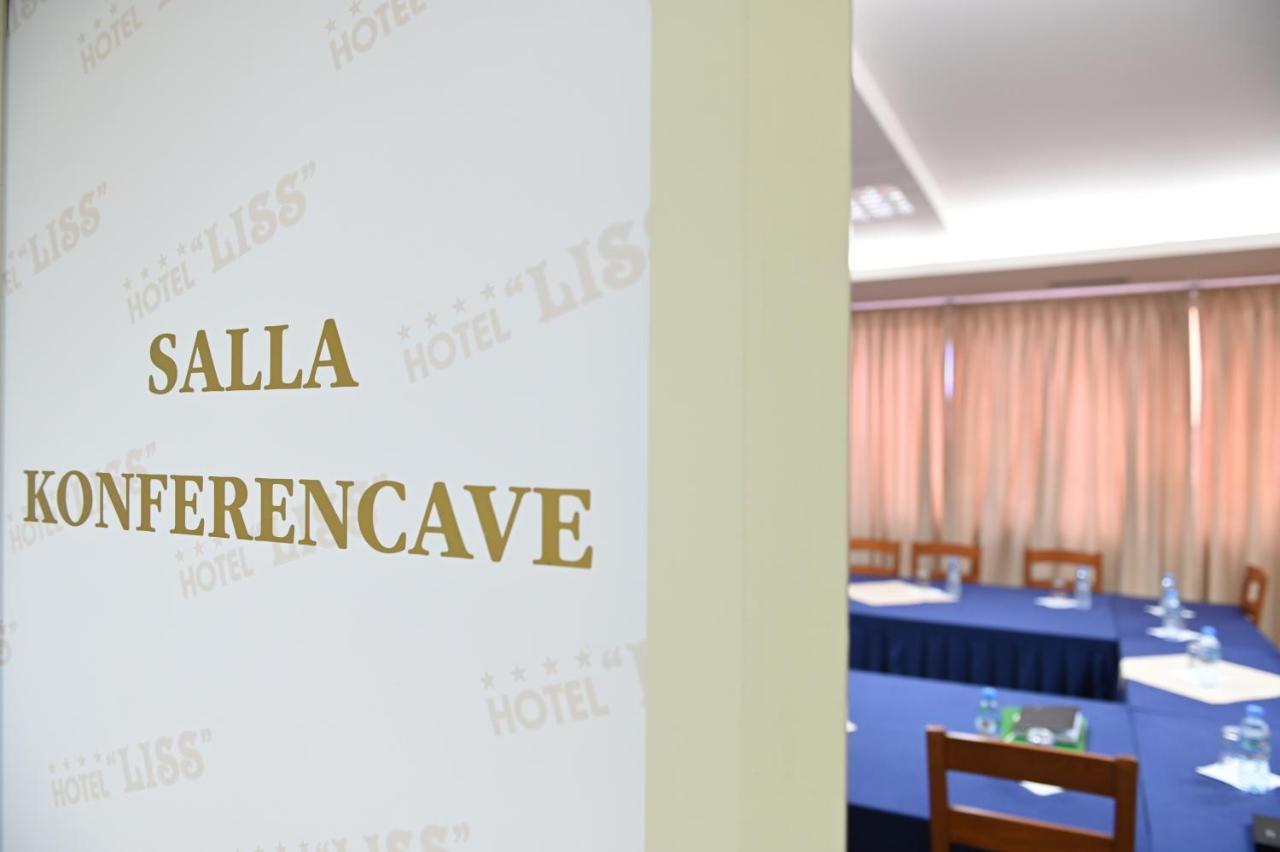 Hotel Liss Lezhë エクステリア 写真